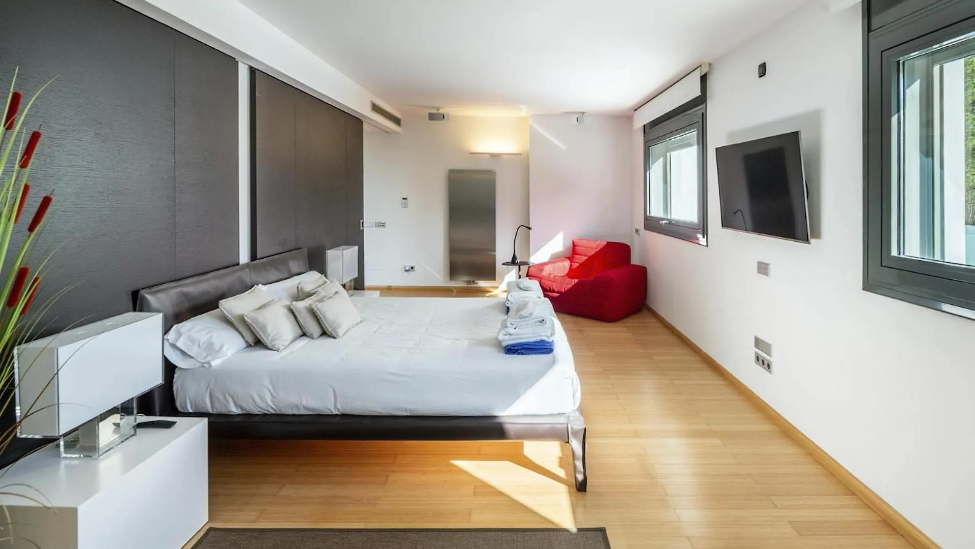 Villa Daruma Es Canar  Spain